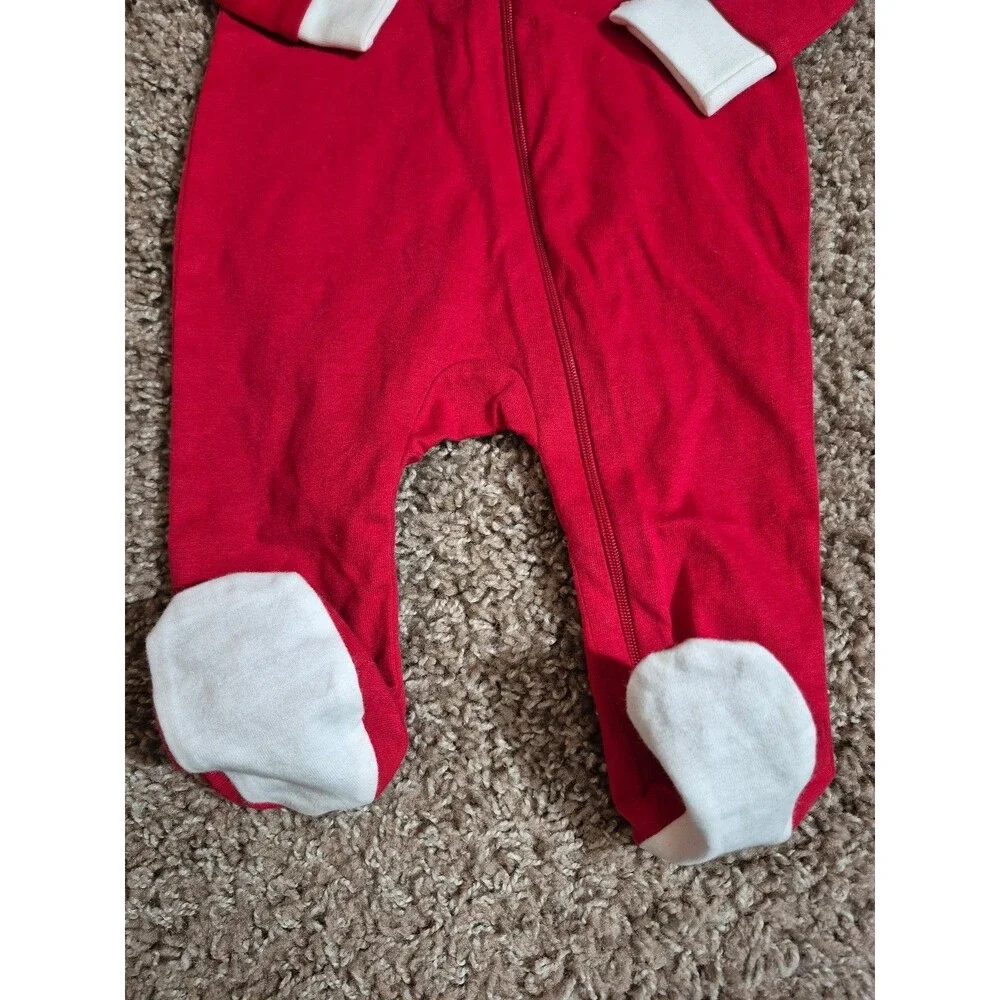 Petit Plume sleeper size 3-6 months nwot